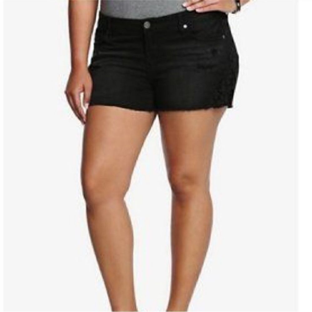 Torrid Black Denim Cut Off Shorts Size 24